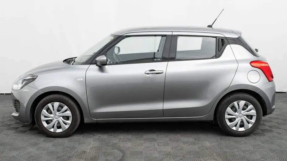 SUZUKI Swift -