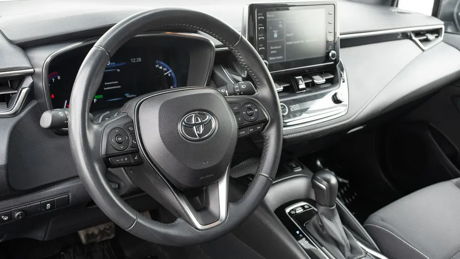 TOYOTA Corolla -