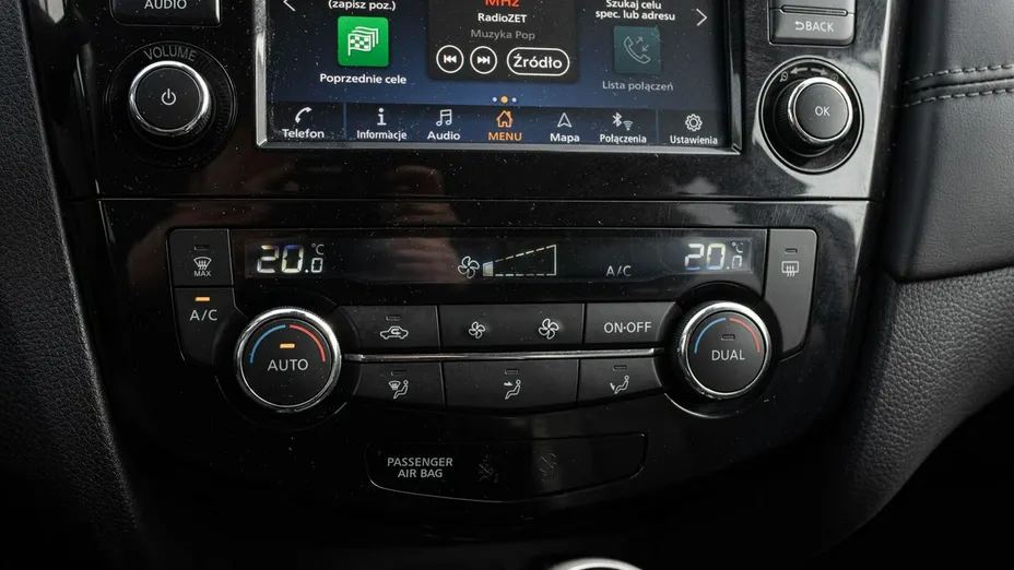 NISSAN X-Trail -