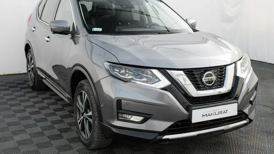 NISSAN X-Trail -