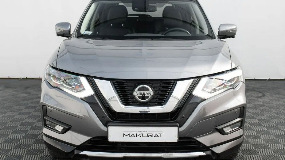 NISSAN X-Trail -