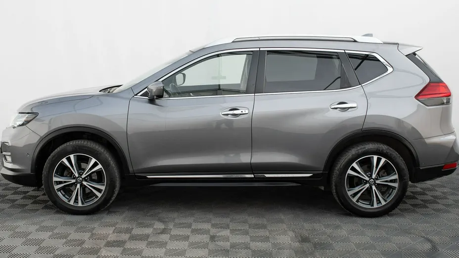NISSAN X-Trail -