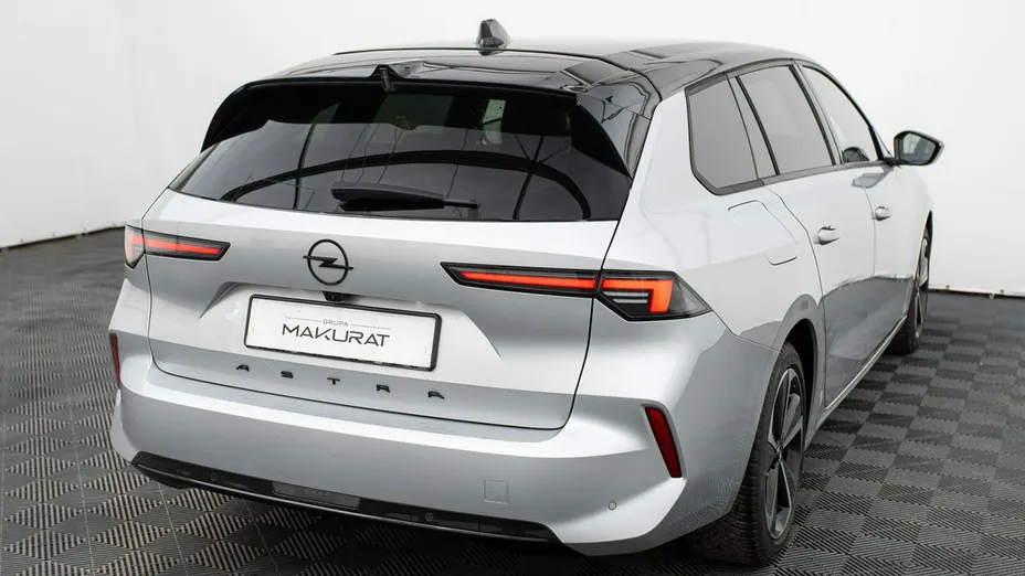 OPEL Astra -