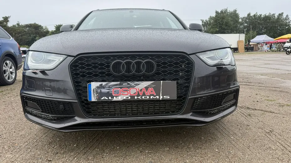 AUDI A4 -