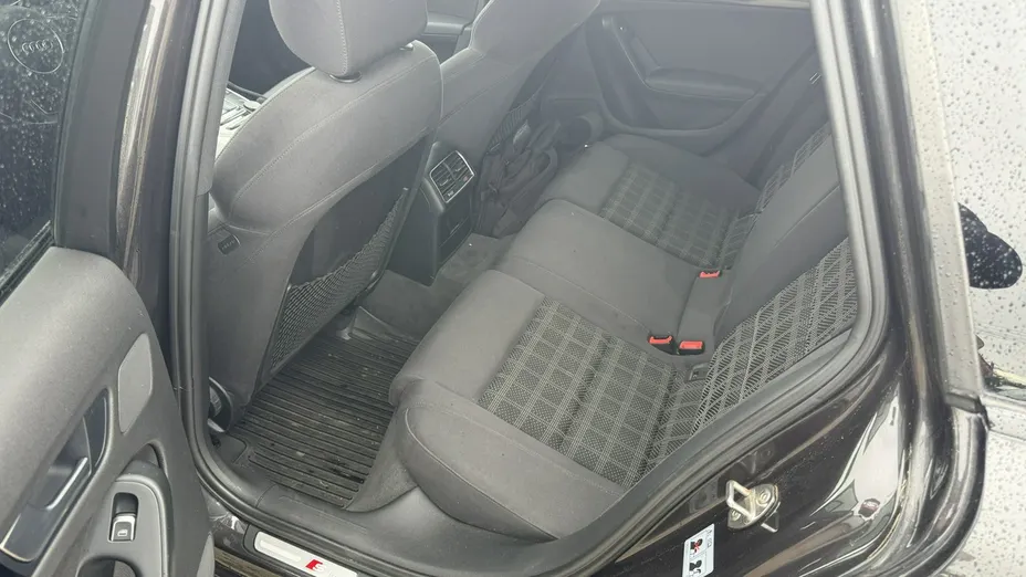 AUDI A4 -