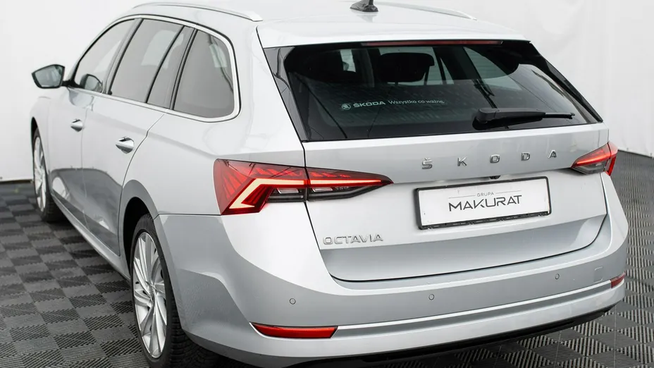 SKODA Octavia -