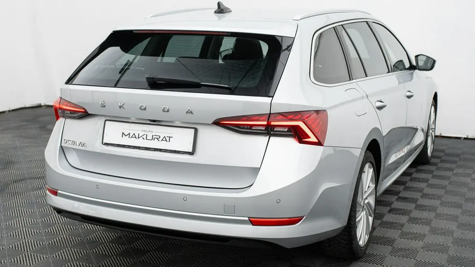 SKODA Octavia -