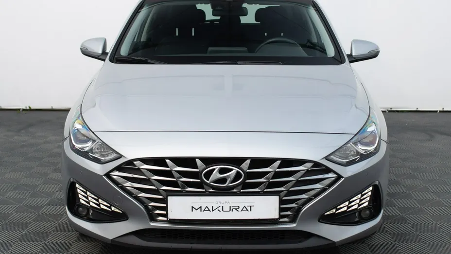 HYUNDAI i30 -