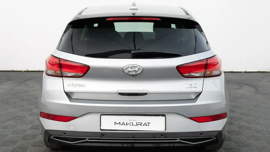 HYUNDAI i30 -