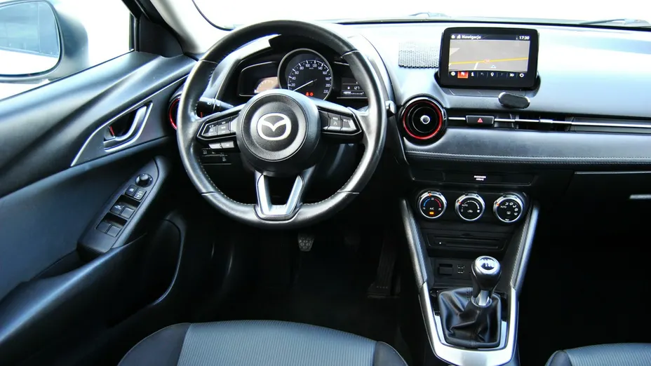 MAZDA CX-3 -