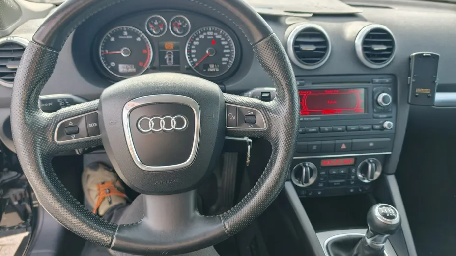 AUDI A3 Sportback -