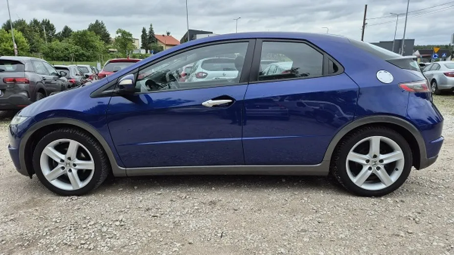 HONDA Civic -