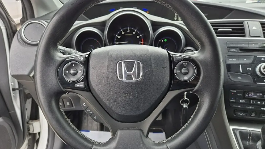 HONDA Civic -