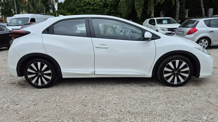 HONDA Civic -