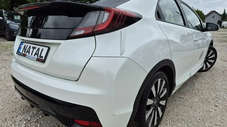 HONDA Civic -