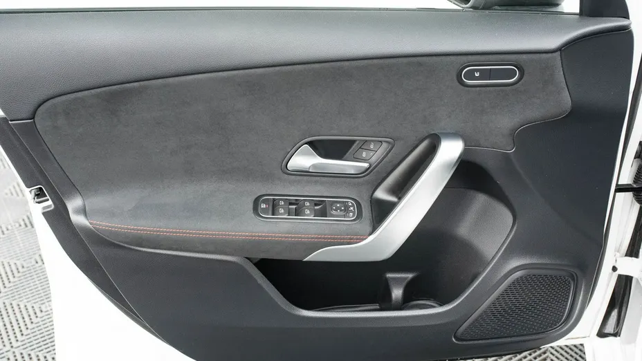 MERCEDES-BENZ A Klasa -