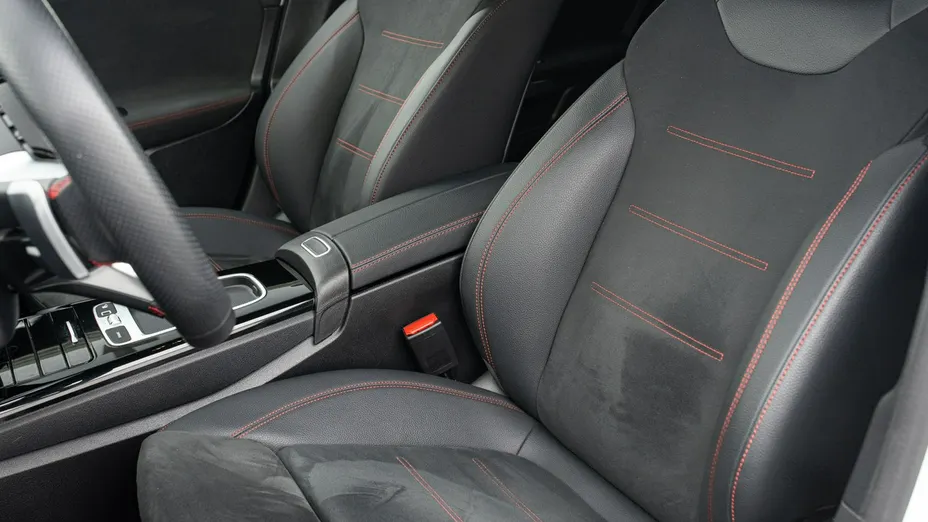 MERCEDES-BENZ A Klasa -