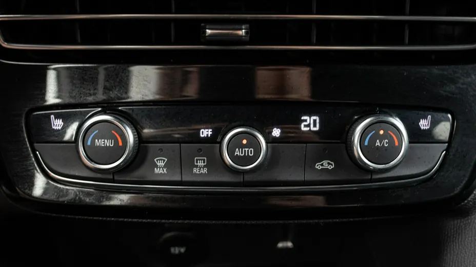 OPEL Mokka -