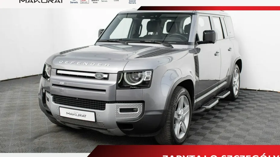 LAND ROVER Defender -