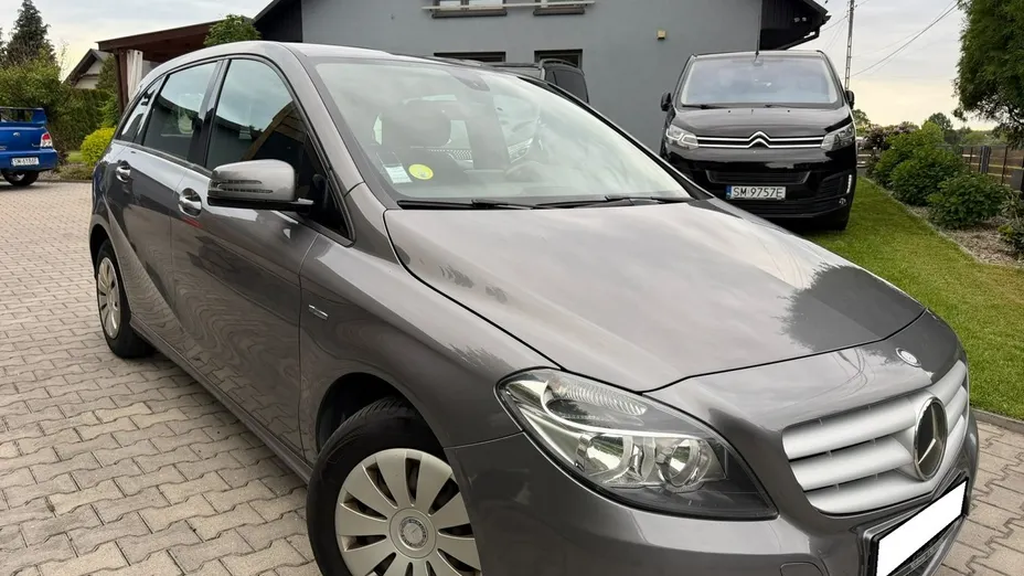 MERCEDES-BENZ B Klasa -