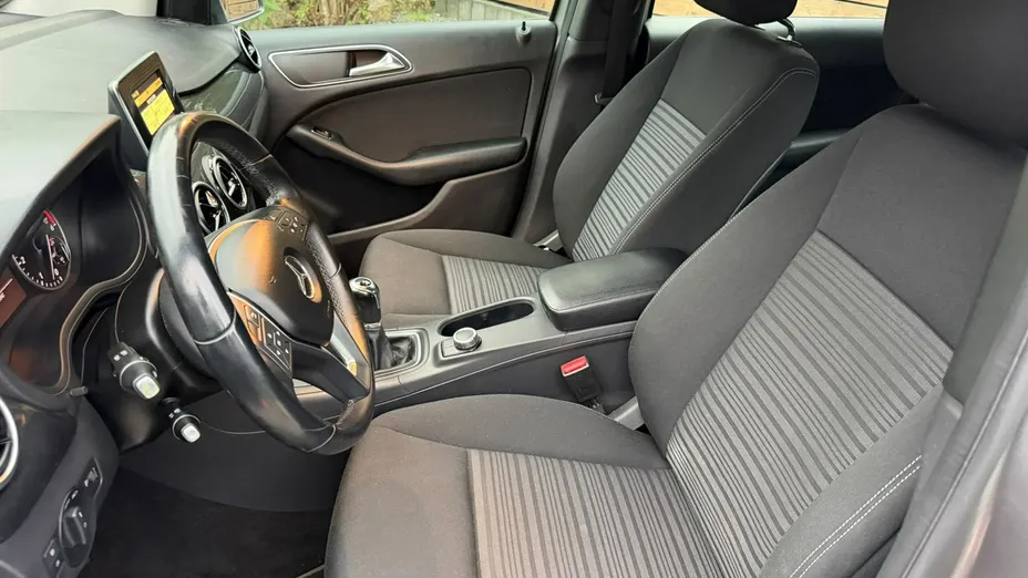 MERCEDES-BENZ B Klasa -