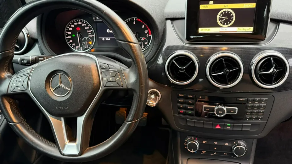 MERCEDES-BENZ B Klasa -