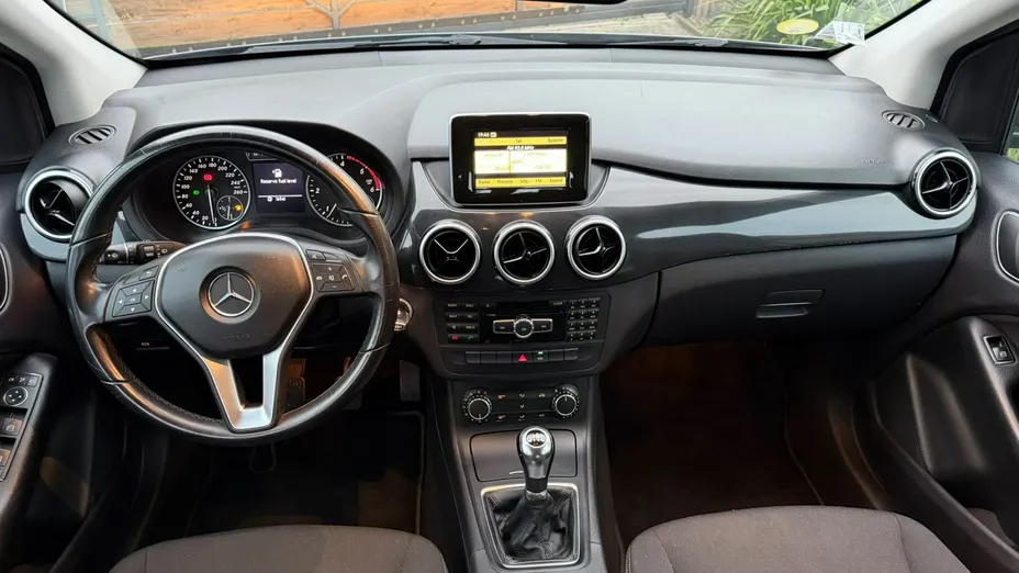 MERCEDES-BENZ B Klasa -