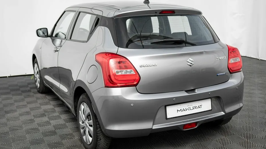 SUZUKI Swift -