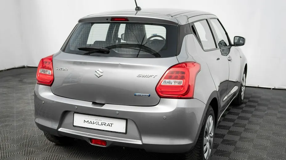 SUZUKI Swift -