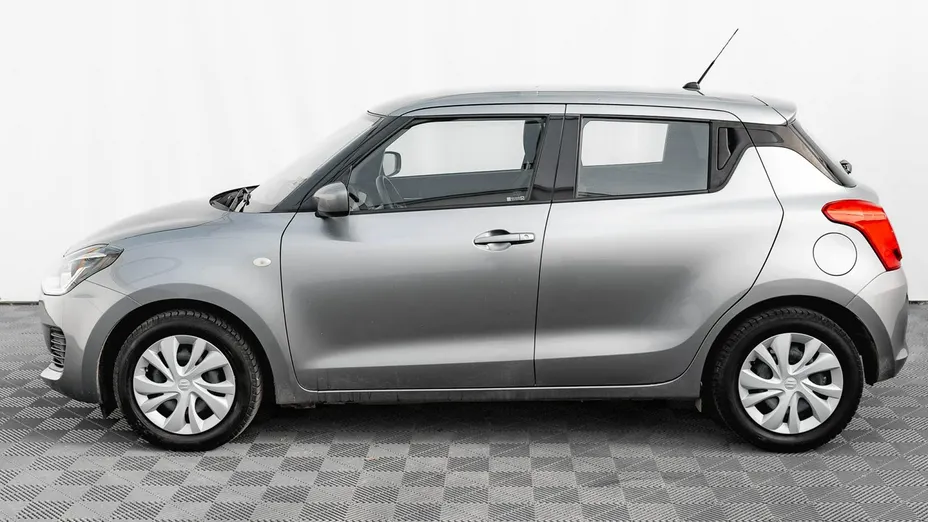 SUZUKI Swift -