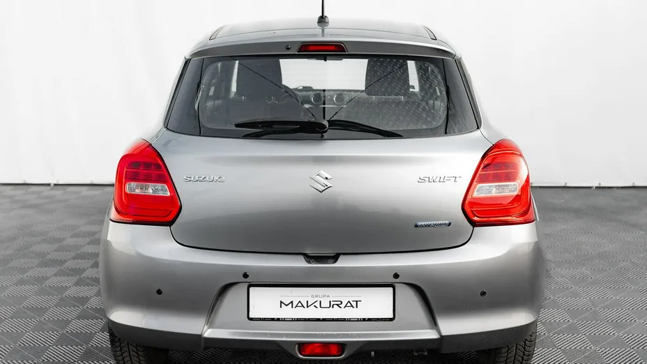 SUZUKI Swift -
