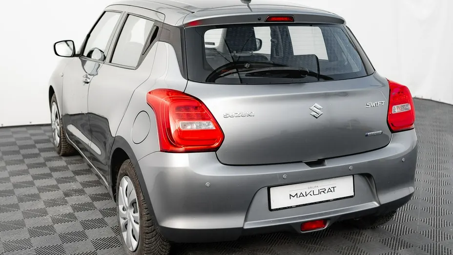 SUZUKI Swift -