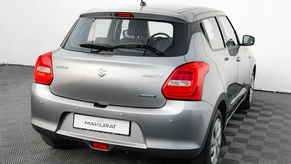 SUZUKI Swift -