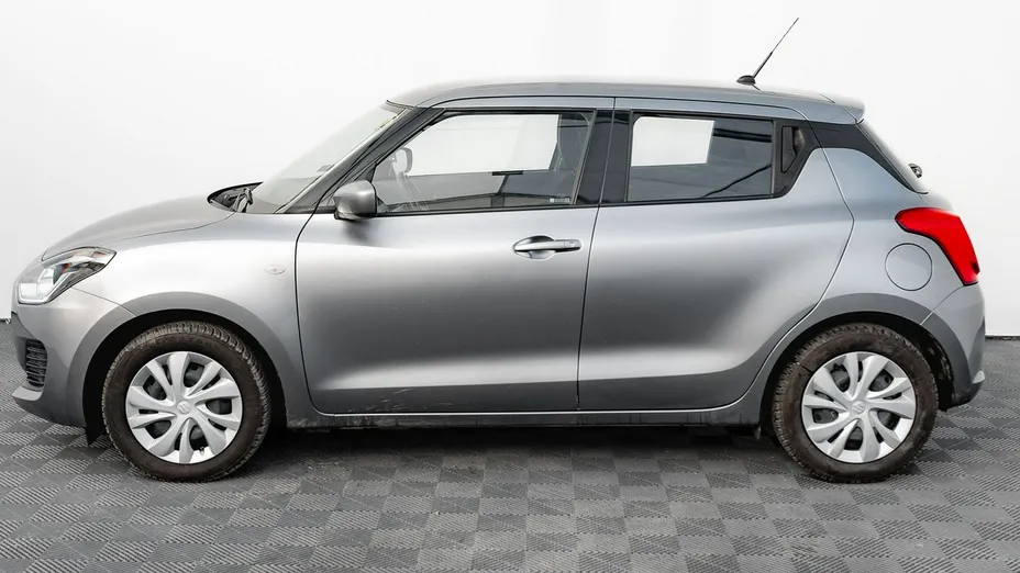 SUZUKI Swift -