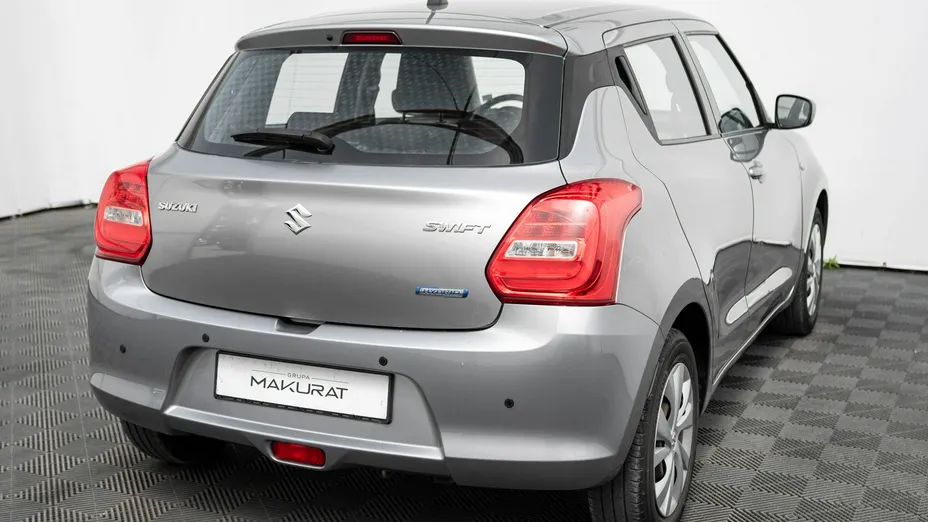 SUZUKI Swift -