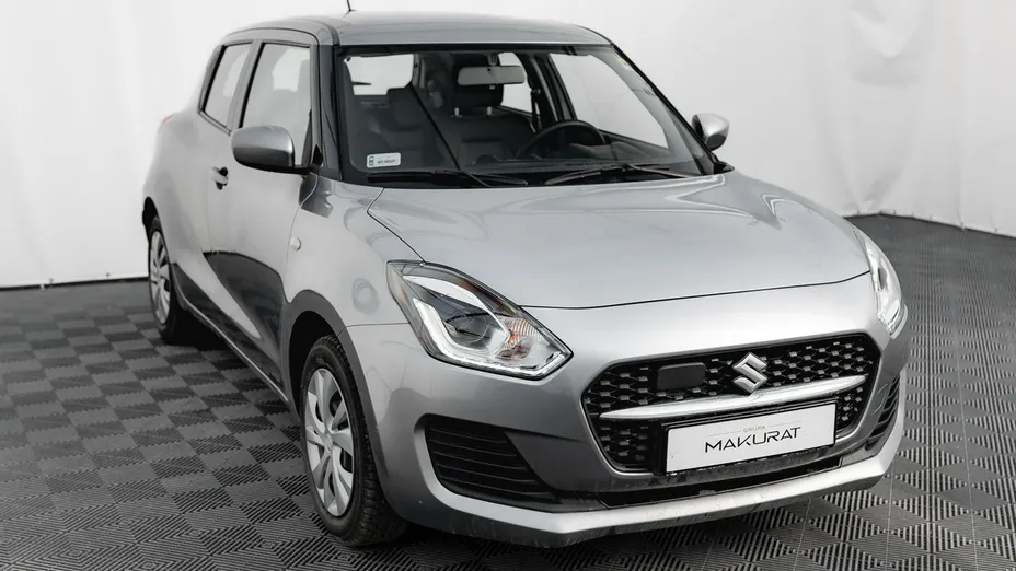 SUZUKI Swift -