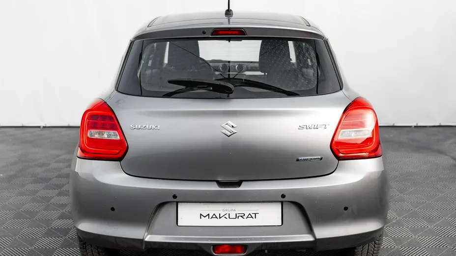 SUZUKI Swift -