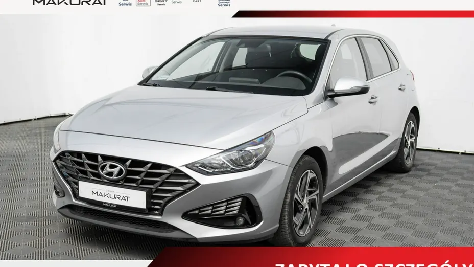 HYUNDAI i30 -