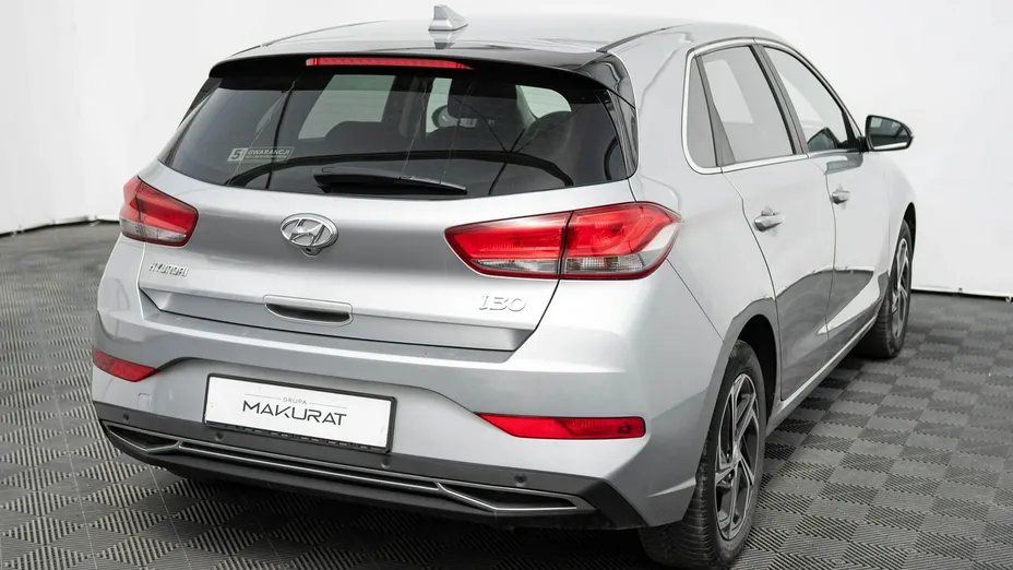 HYUNDAI i30 -