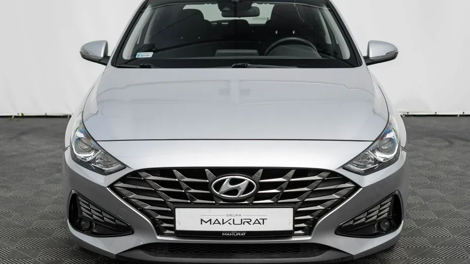 HYUNDAI i30 -