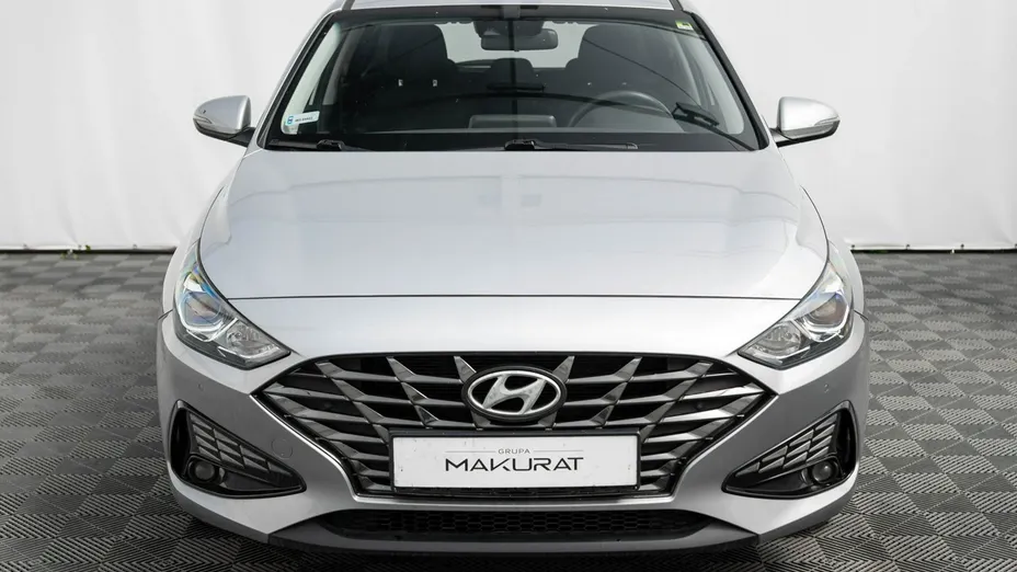 HYUNDAI i30 -
