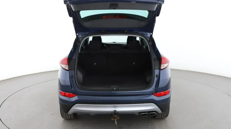 HYUNDAI Tucson -