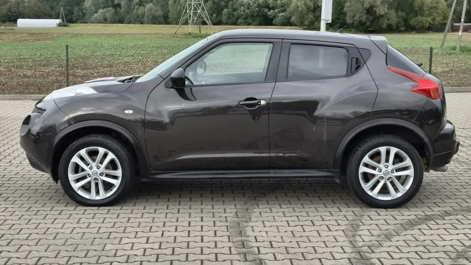 NISSAN Juke -