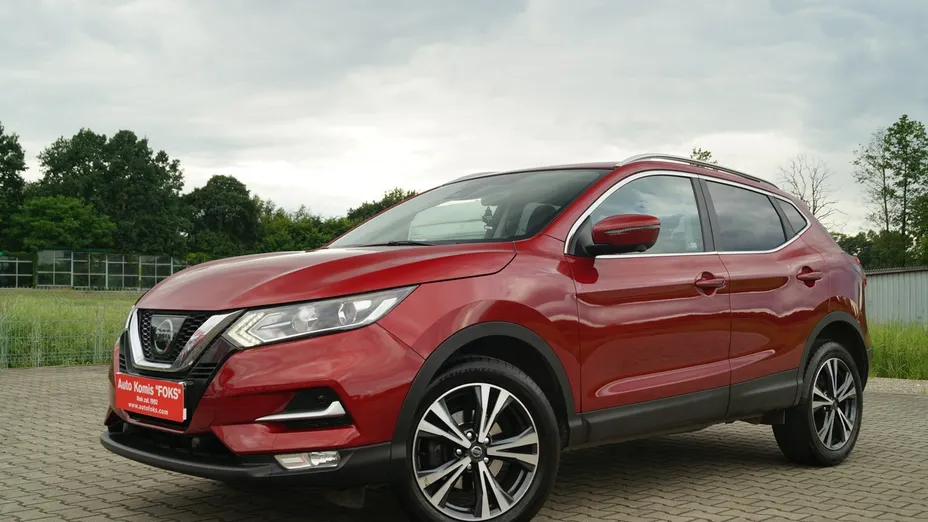 NISSAN Qashqai -