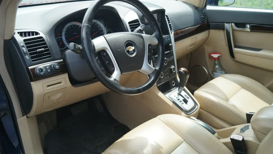 CHEVROLET Captiva -