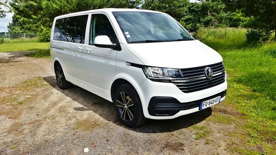 VOLKSWAGEN Transporter -