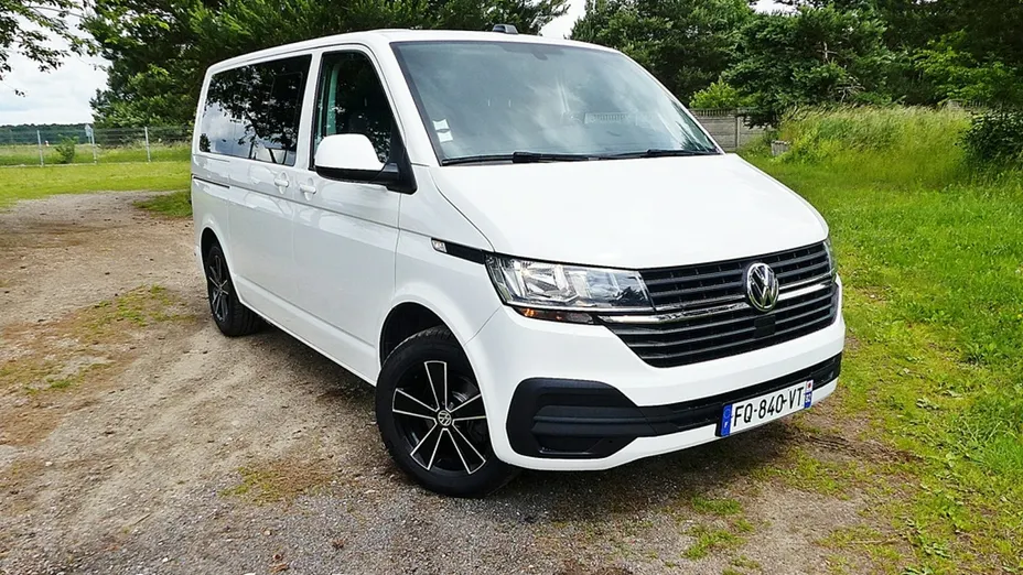 VOLKSWAGEN Transporter -