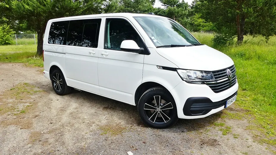 VOLKSWAGEN Transporter -