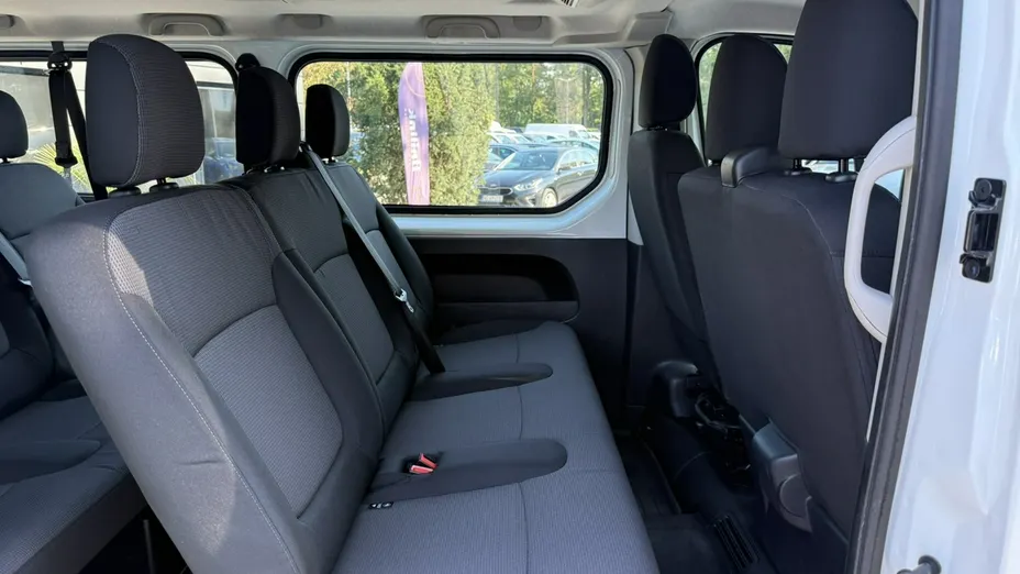 RENAULT Trafic -
