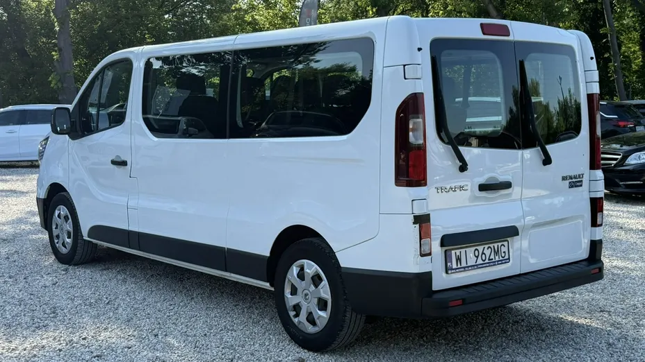 RENAULT Trafic -
